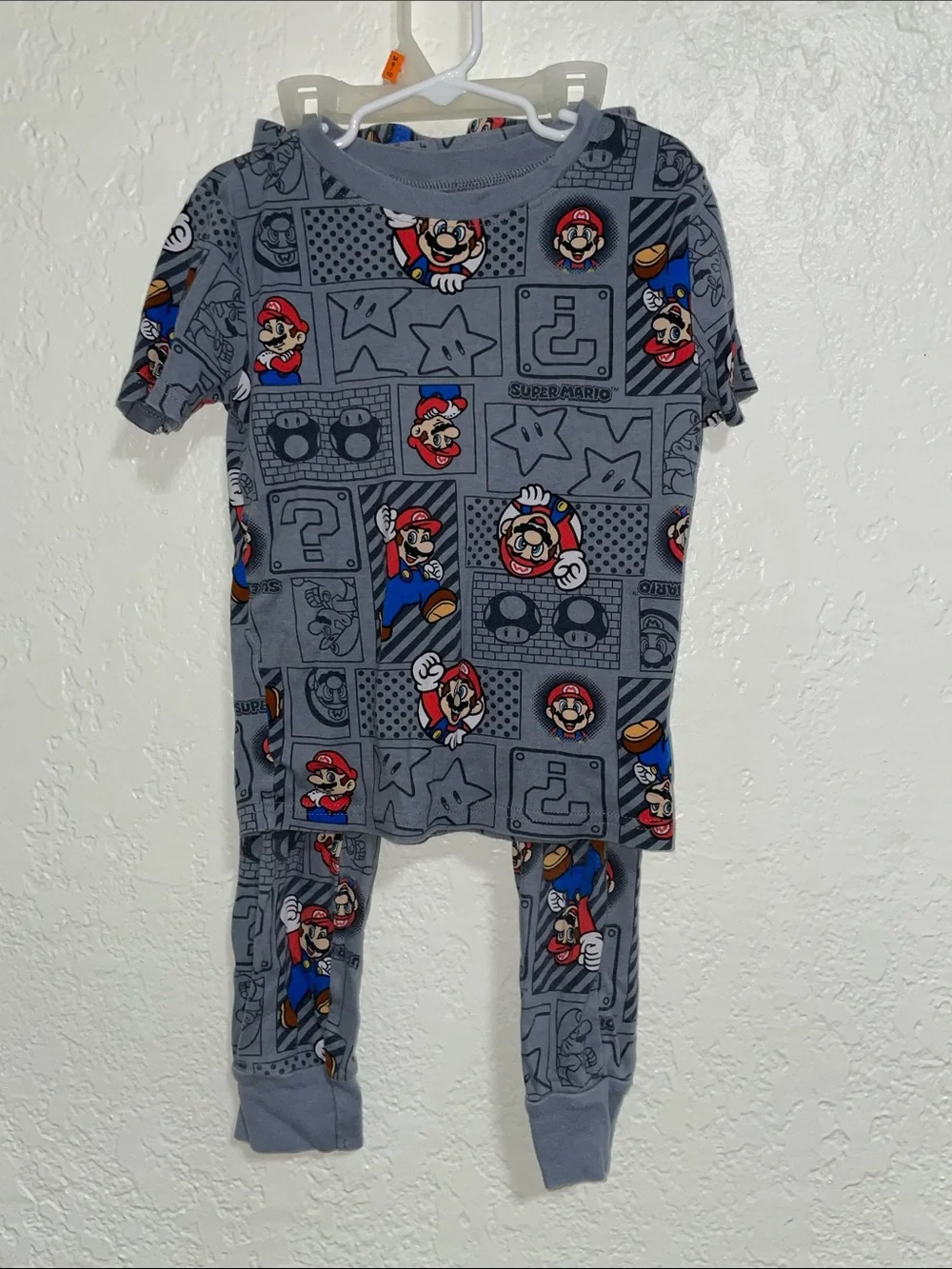 Super Mario Gray Kids Pajama Set - Short Sleeve Top & Pants
